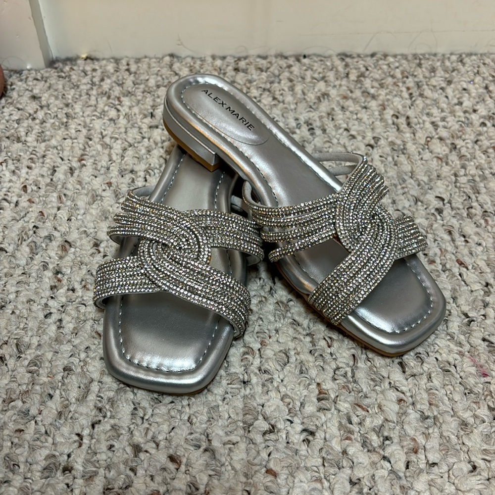 ALEX MARIE slides